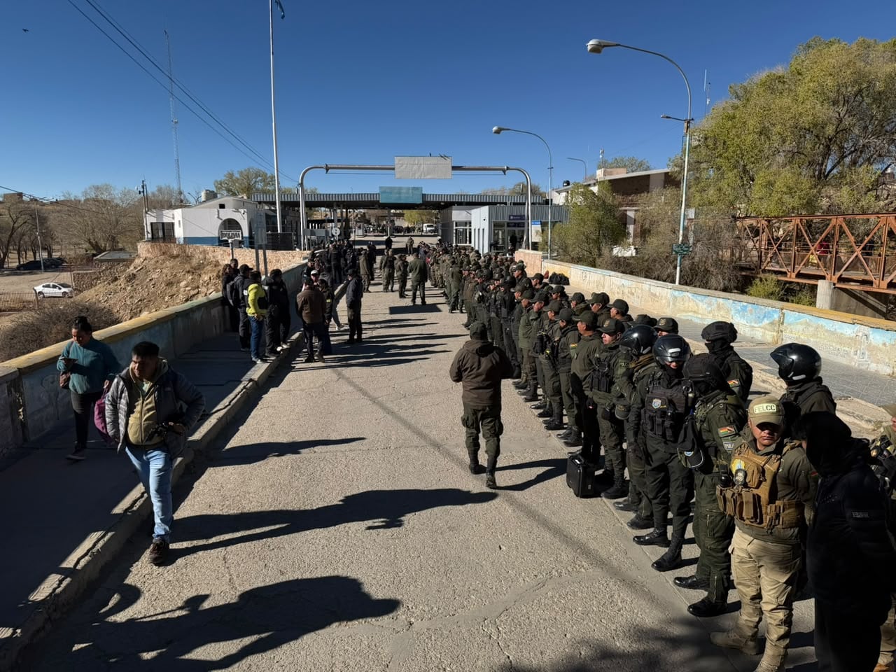 Este sábado, se reforzó el operativo de búsqueda en la frontera La Quiaca-Villazón