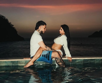 Karina García espera su tercer hijo y Kris R se estrena como papá - crédito Karina García / Instagram
