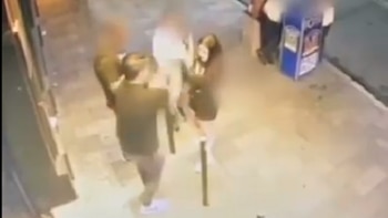 Mujer acusa que fue agredida