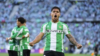 (Crónica) El Betis asegura la Champions y el Levante sale del descenso en Balaídos
