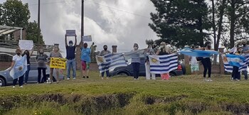 Un grupo de argentinos y