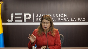 Estas son las acusaciones por abuso sexual contra la excongresista Sandra Ramírez, viuda de “Tirofijo”: tendrá que dar explicaciones ante la JEP