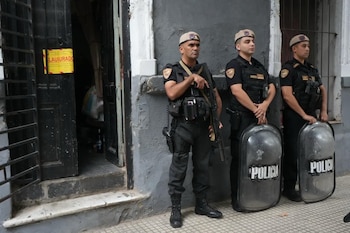 Con la restitución de este