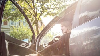 Código Acriss permite reservar con