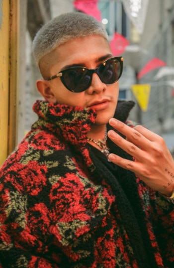 Cantante de corridos tumbados, es