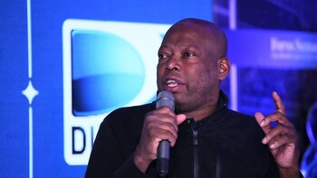 Llueven críticas al ‘Tino’ Asprilla