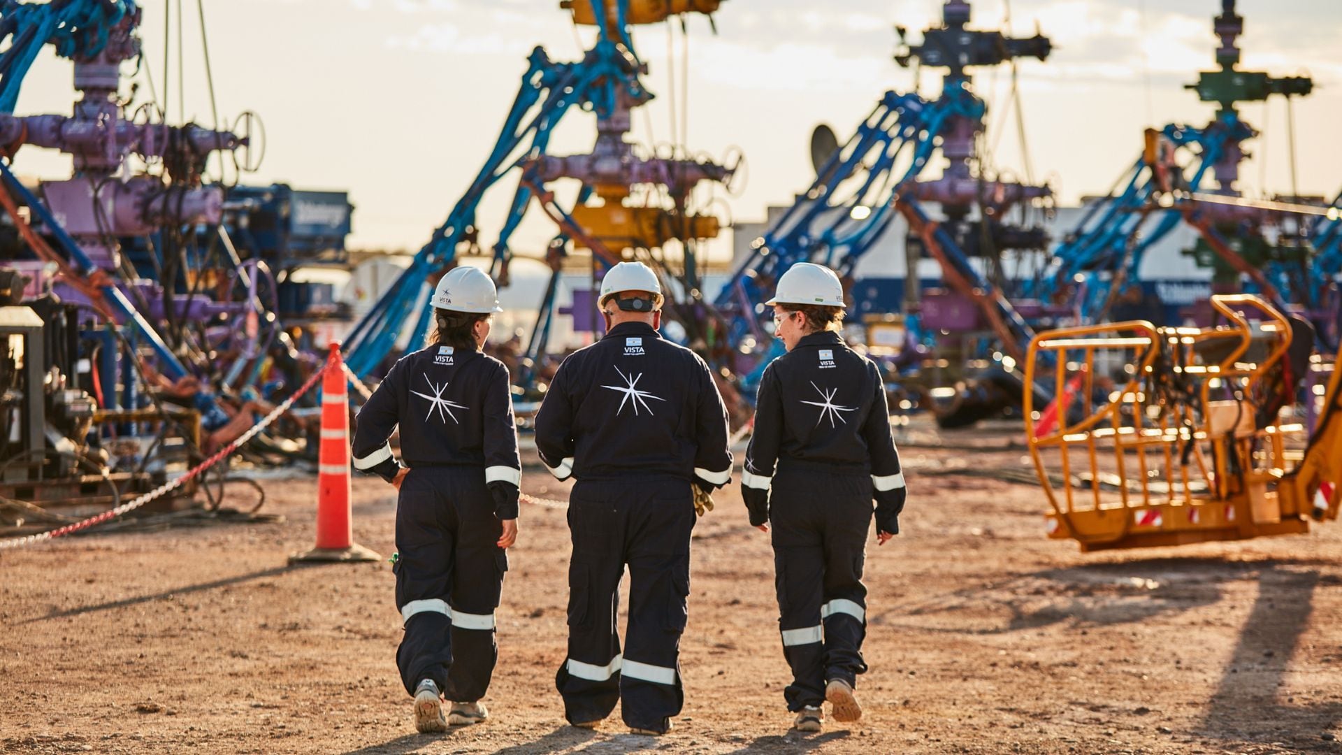 Equipos de perforación de la petrolera en el bloque Aguada Federal, en Vaca Muerta