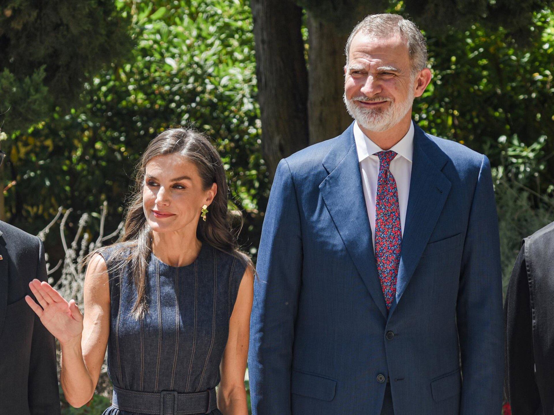 Los reyes Felipe VI y Letizia durante la celebración del acto central del Milenario de la fundación del Monasterio de Montserrat, en la Abadía de Montserrat (ALBERTO PAREDES / EUROPA PRESS)