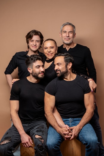 Pablo Perroni, Axel Santos, Juan Ríos Cantú, Pilar Flores del Valle e Rodrigo Oscós (cortesia)