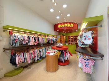 Local de la marca de niños Owoko