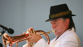 Murió Chuck Mangione, leyenda del