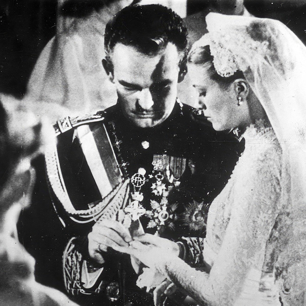 De Hollywood al trono: la historia de Grace Kelly, la actriz que cambió la alfombra roja por la corona y terminó en tragedia - Infobae