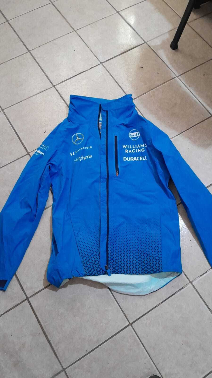 La campera que Franco Colapinto le había regalado a la víctima.