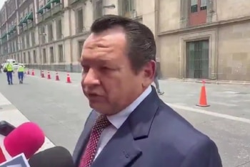 El gobernador de Yucatán asistió al Segundo Informe de Gobierno de la presidenta Claudia Sheinbaum.
Crédito: X/ @Reforma