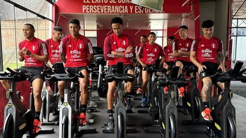 Selección peruana publicó lista de convocados del medio local para partidos contra Bolivia y Venezuela.