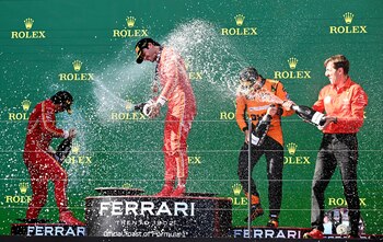 Carlos Sainz durante la celebración