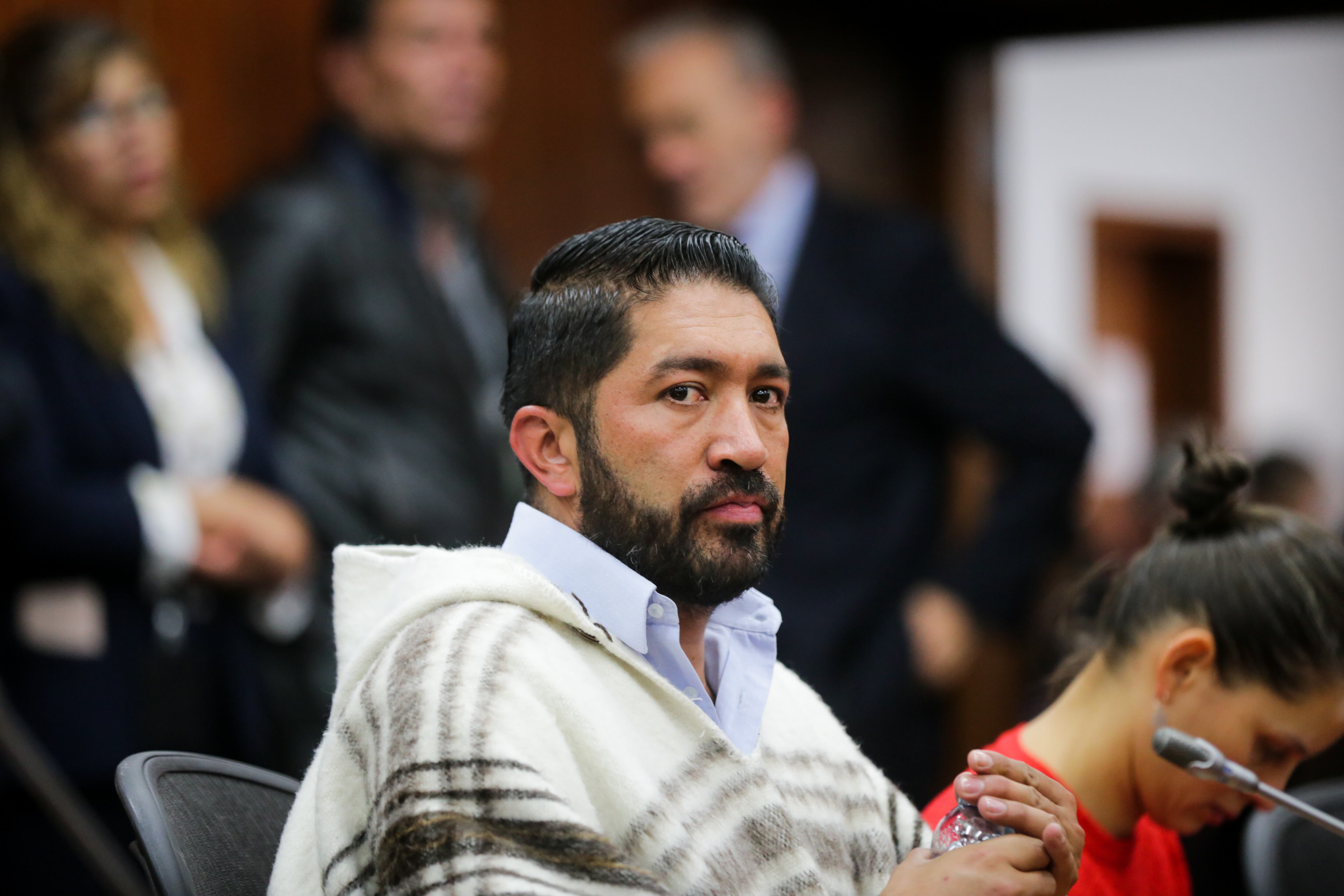 El presidente de la Agencia de Desarrollo Rural respaldó la elección de vestimenta de Gustavo Petro durante la conferencia internacional, evocando a Gabriel García Márquez - crédito Colprensa