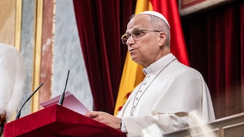 León XIV critica en el Congreso la "descalificación permanente" y dice que el poder tiene límites