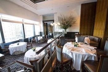 El restaurante de Thomas Keller mantiene la máxima distinción de la guía.