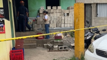 Padre, mamá e hijo, fueron asesinados en un ataque armado dentro de su residencia en el occidente de Guatemala