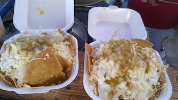 Los chilaquiles suelen consumirse como