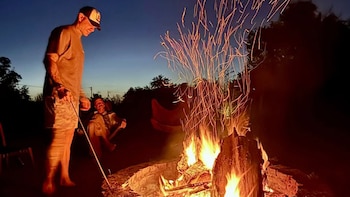 Al caer la noche, Mauro