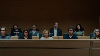 Jorge Lara codirige 'Los Justos': "La picaresca en España se lleva en el ADN y hoy en día lo vemos con la corrupción"