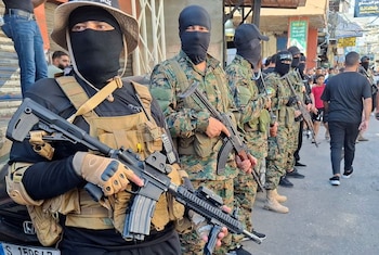 Foto de Archivo: Miembros del brazo armado de Hamas, las Brigadas al-Qassam (REUTERS/Hassan Hankir)