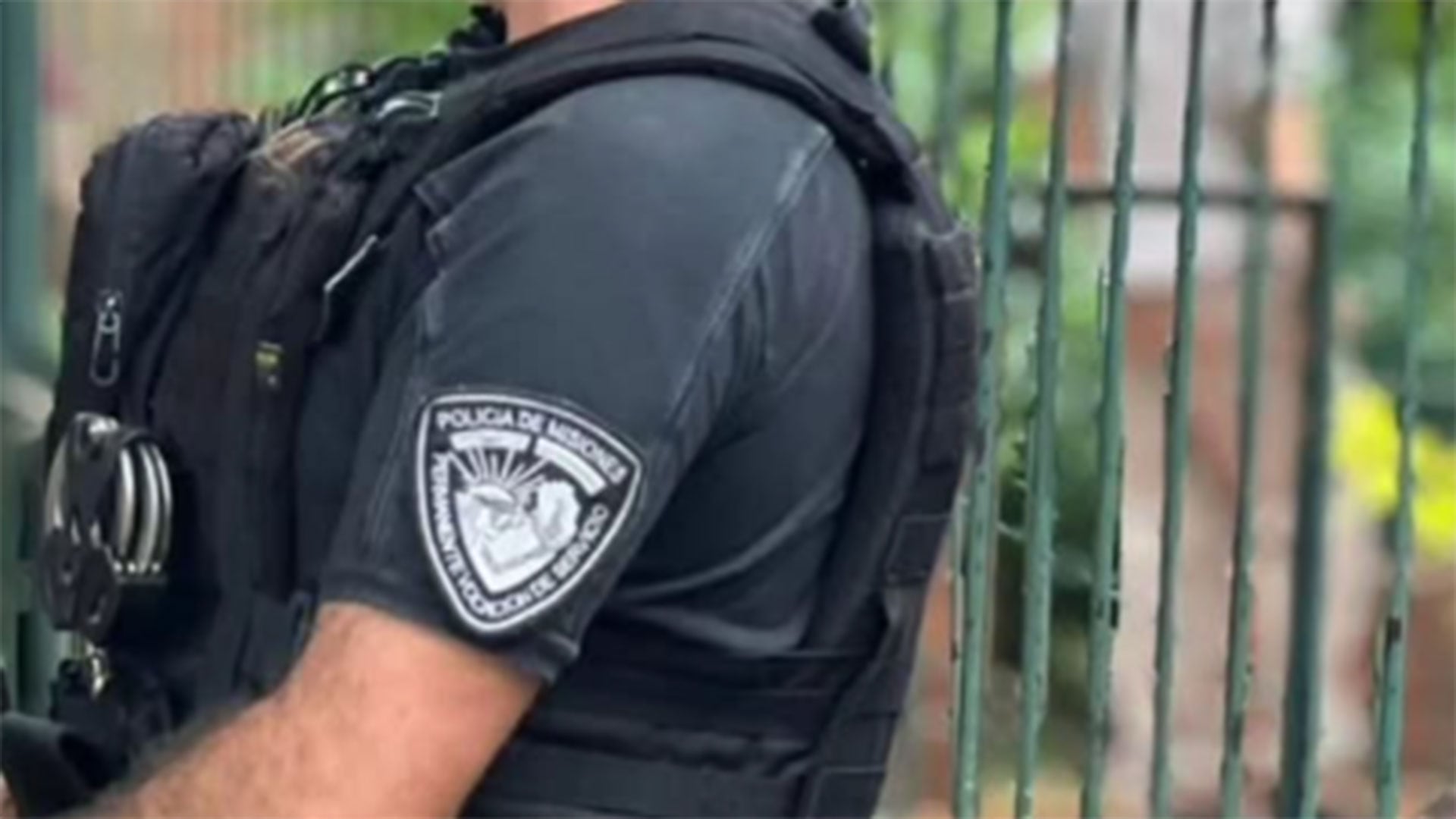 El efectivo policial fue separado de la fuerza mientras avanza la investigación