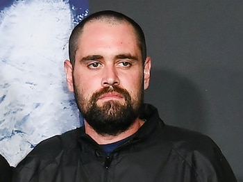 Nick Reiner enfrenta dos cargos