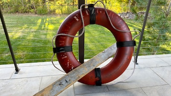 El aro y un fragmento