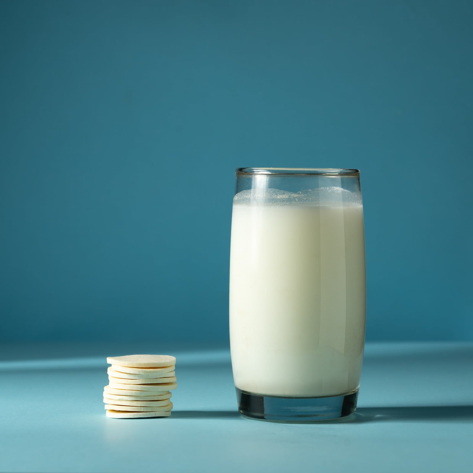 Investigadores del Instituto de Alimentos del INTA Castelar avanzaron en el desarrollo de chips de queso elaborados a partir de mozzarella (INTA)