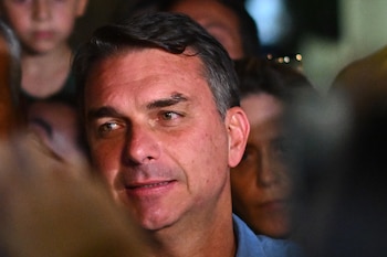 Del lado de Flávio Bolsonaro, el presidente del PL, Valdemar Costa Neto, afirmó el lunes que el partido buscará el respaldo de União Brasil, Republicanos y Progresistas (PP) (REUTERS)