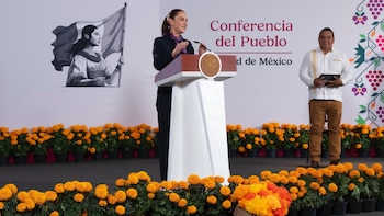 Gobierno de México celebra Día de Muertos, cancela conferencia mañanera por 2 de noviembre