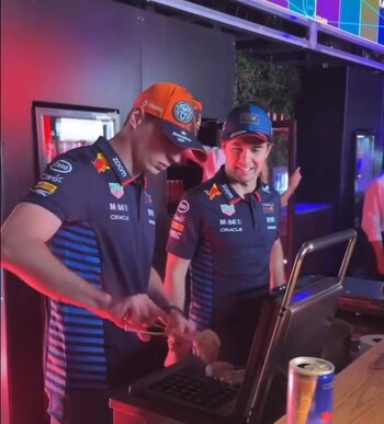 Checo Pérez y Max Vertappen