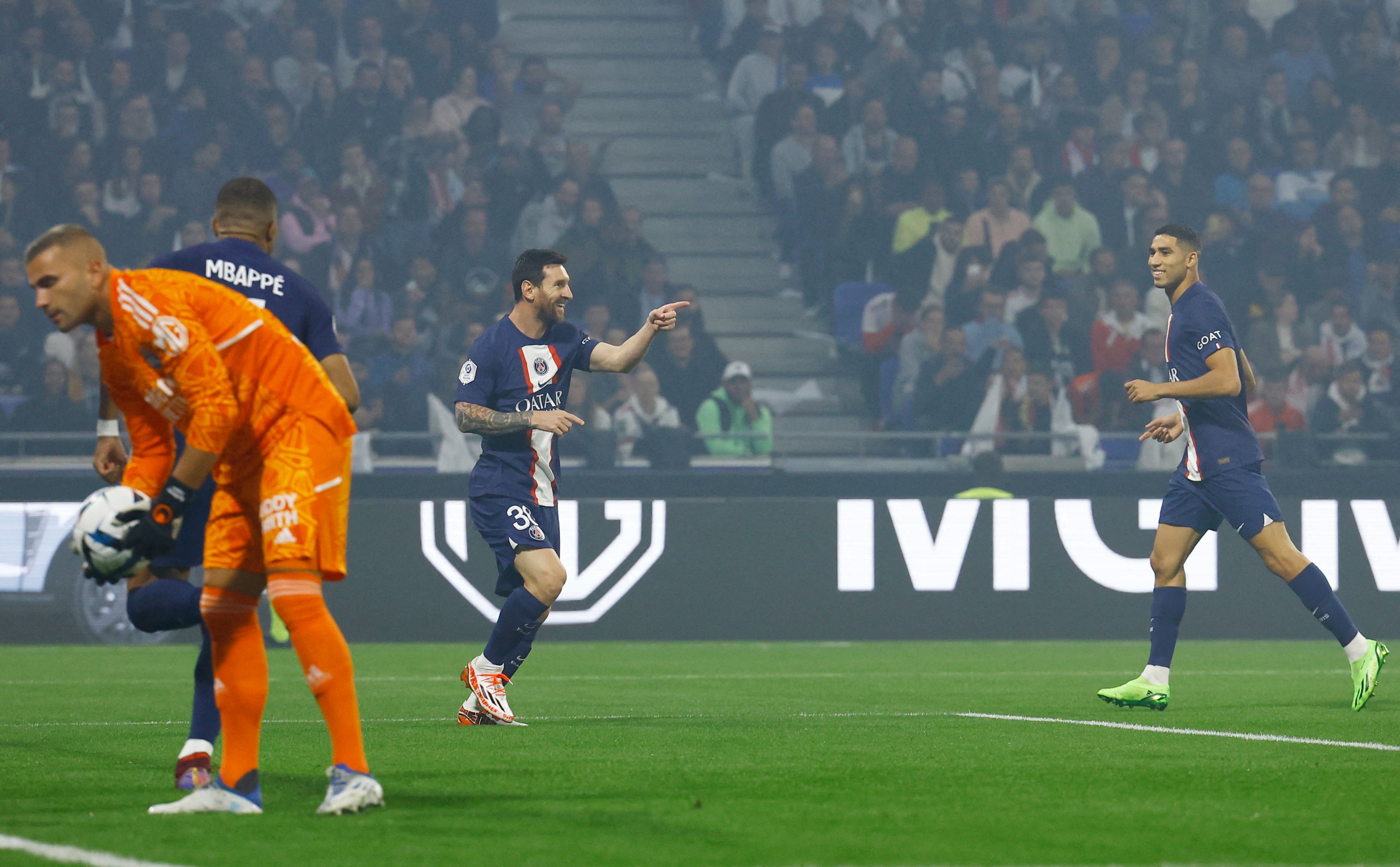 El lateral marroquí admitió que las críticas aumentaron tras la llegada del astro argentino (REUTERS/Stephane Mahe)