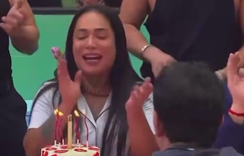 Karina Torres celebra su cumpleaños dentro de La Casa de los Famosos México