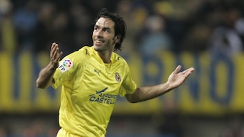 Pires, con la casaca del