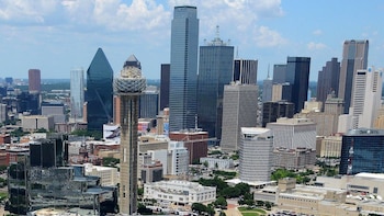 Downtown Dallas es una de las zonas urbanas más dinámicas del norte de Texas. (WikiCommons/skys the limit2)