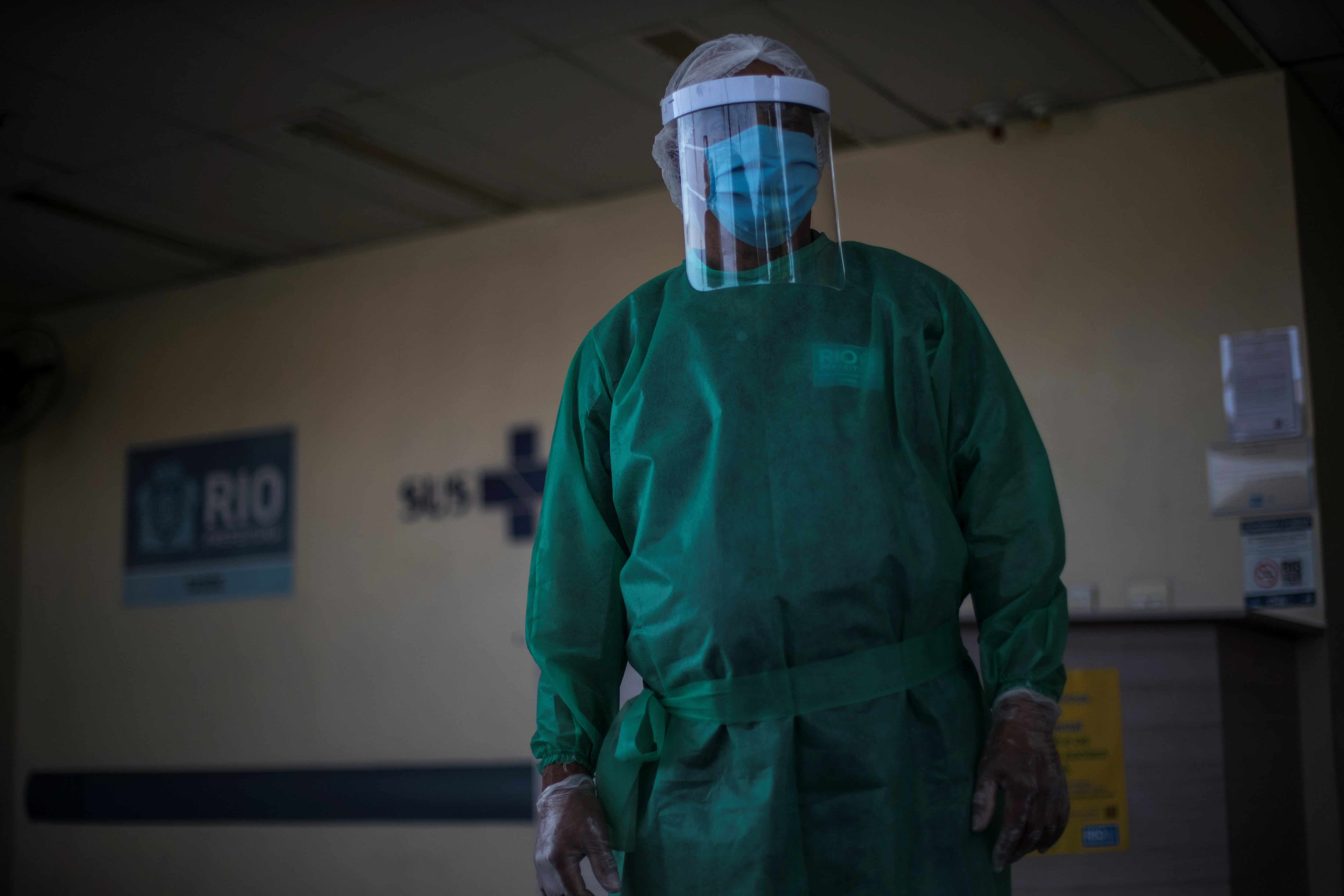 Las autoridades brasileñas aislaron a dos individuos con síntomas compatibles con ébola (EFE/ Antonio Lacerda)