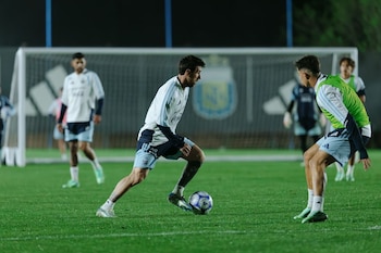 La selección argentina compartirá una cena previo a la despedida del 10 (@Argentina)