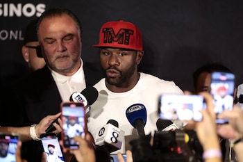 Mayweather sostiene que conserva todos sus bienes y cumple con sus responsabilidades familiares y laborales pese a las especulaciones (EFE/ José Méndez)
