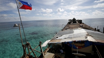 Filipinas denunció que la guardia costera china golpeó a un marino filipino en un atolón disputado del mar de China Meridional