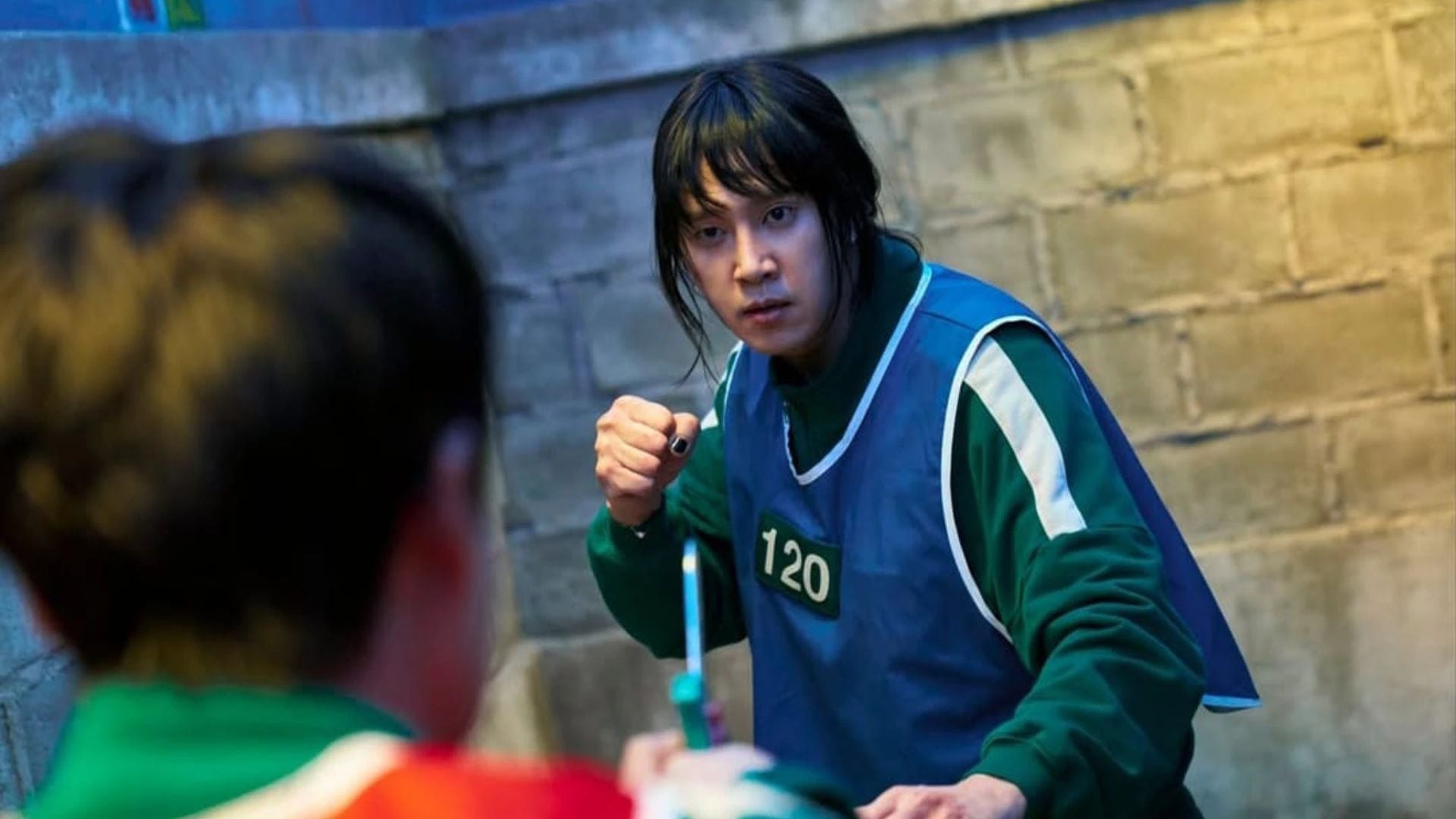 El actor surcoreano destacó el simbolismo del set de escondidas, pensado para representar el océano y el origen de la vida (Netflix)