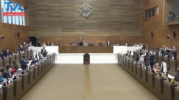 La oposición argumenta que el proyecto afectaría el modelo solidario del ICE, generaría aumentos tarifarios y permitiría mayor injerencia política en el sector eléctrico.