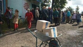 Cajas de ayuda humanitaria en