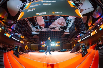 El directivo habló en el Fire Sessions en Medellín sobre el valor del emprendimiento digital con socios e ideas de las que se tengan conocimiento.
