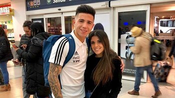 Enzo Fernández y Valentina Cervantes