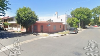 Detuvieron a dos adolescentes que intentaron robarle a una jubilada usando un arma de utilería