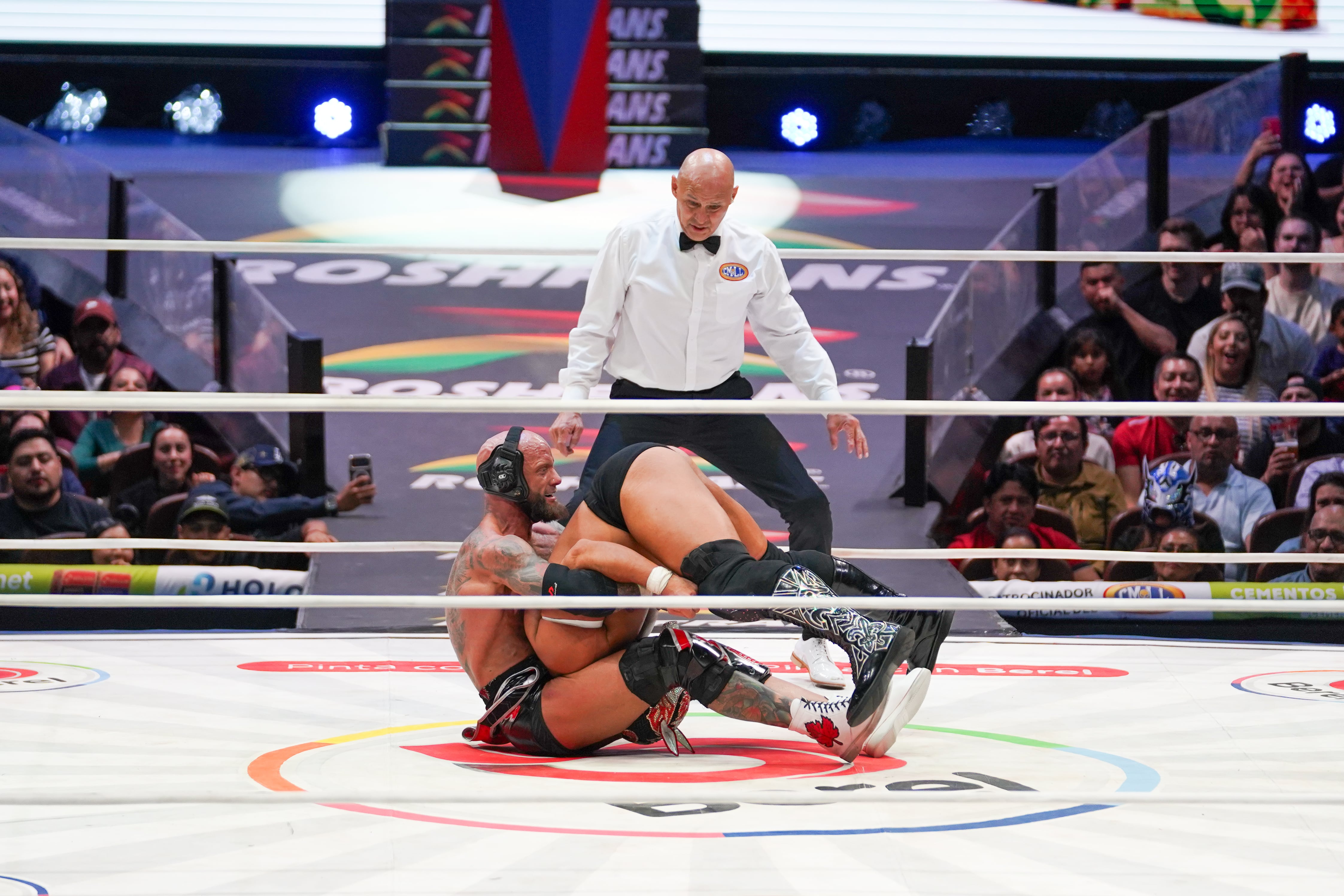 (CMLL / Oswaldo Jaimez - Dojo Media)